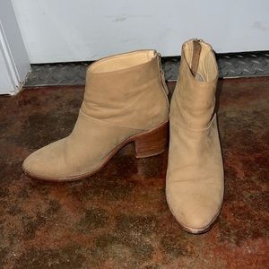 Nisolo Dari Boots in Sand Leather Women’s Size 7